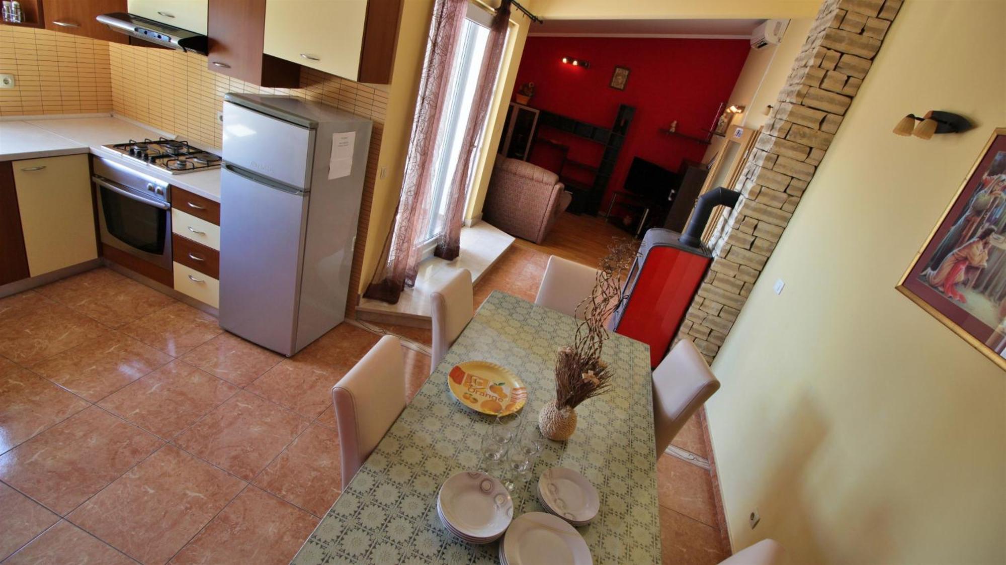 Apartments Marusic Omiš Екстериор снимка