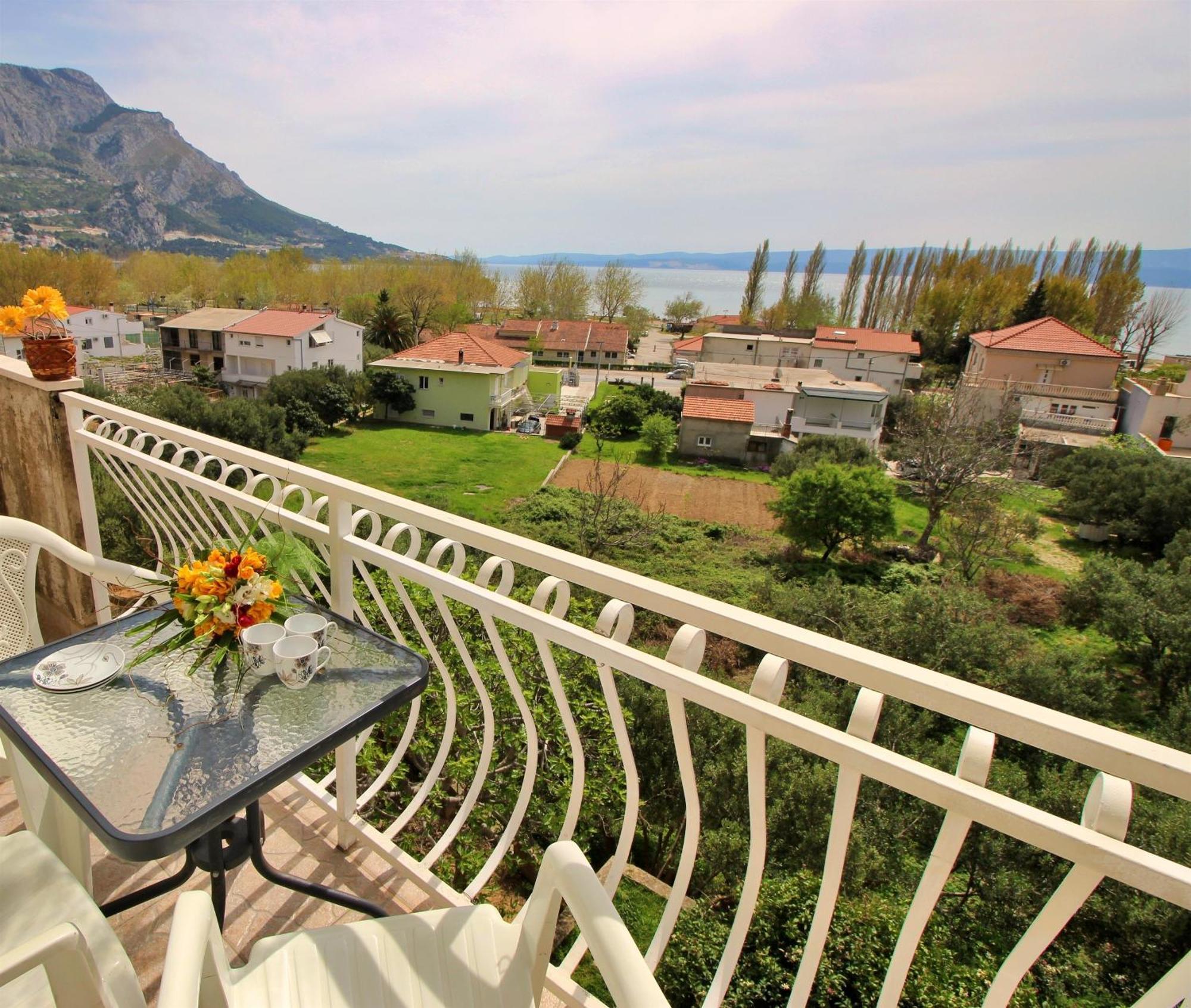 Apartments Marusic Omiš Екстериор снимка